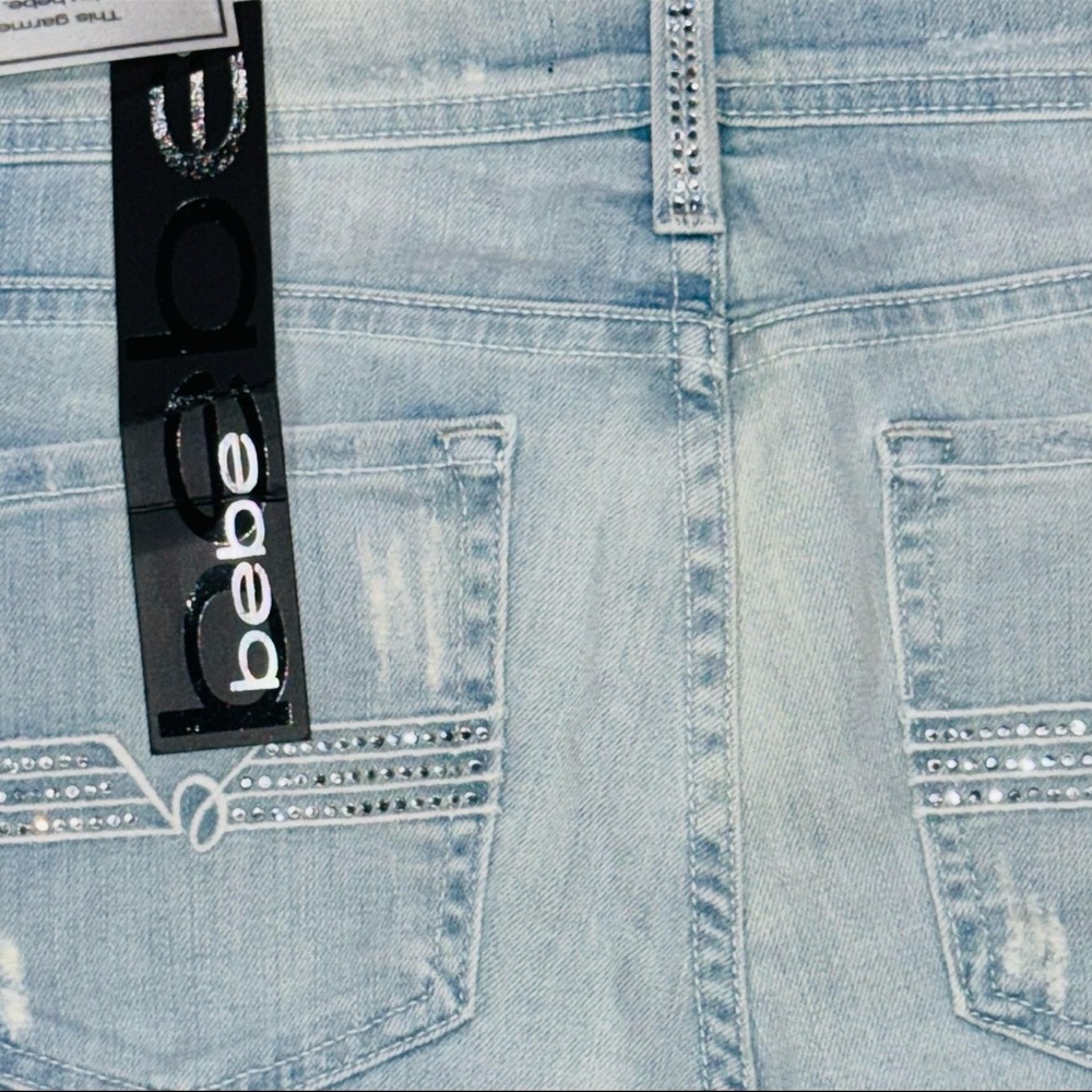 πBEBE USA *NWT*β Deadstock Vintage Y2K Light Wash Flare Jeans Retro Denim Sz 27 - Picture 4 of 14